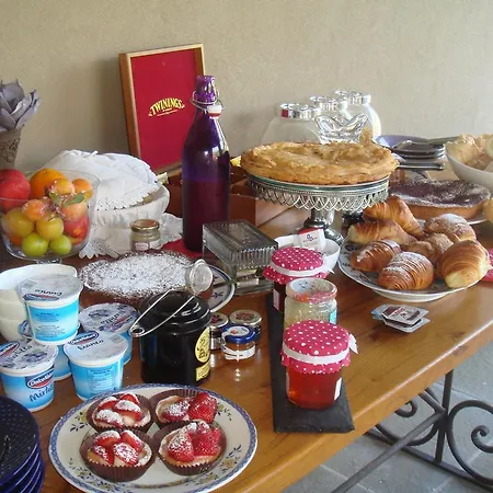 Pieve Degli Artisti Bed & Breakfast